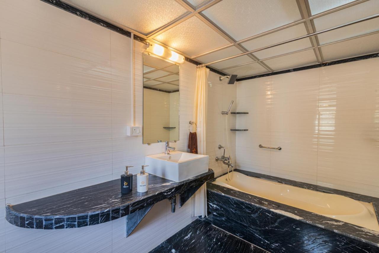 Saffronstays Grandiosa - 4 Bdr Pet-Friendly, Pool Villa Khandala Zewnętrze zdjęcie